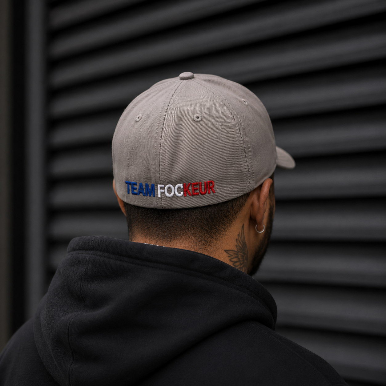 Casquette Flex Gris – Broderie 3D Noir 