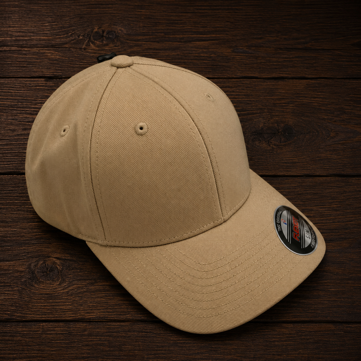 Casquette Flex Personnalisée avec Patch Cuir PU