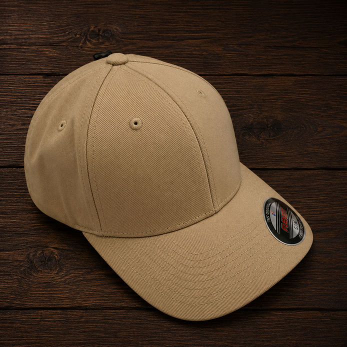 Casquette Flex Personnalisée avec Patch Cuir PU