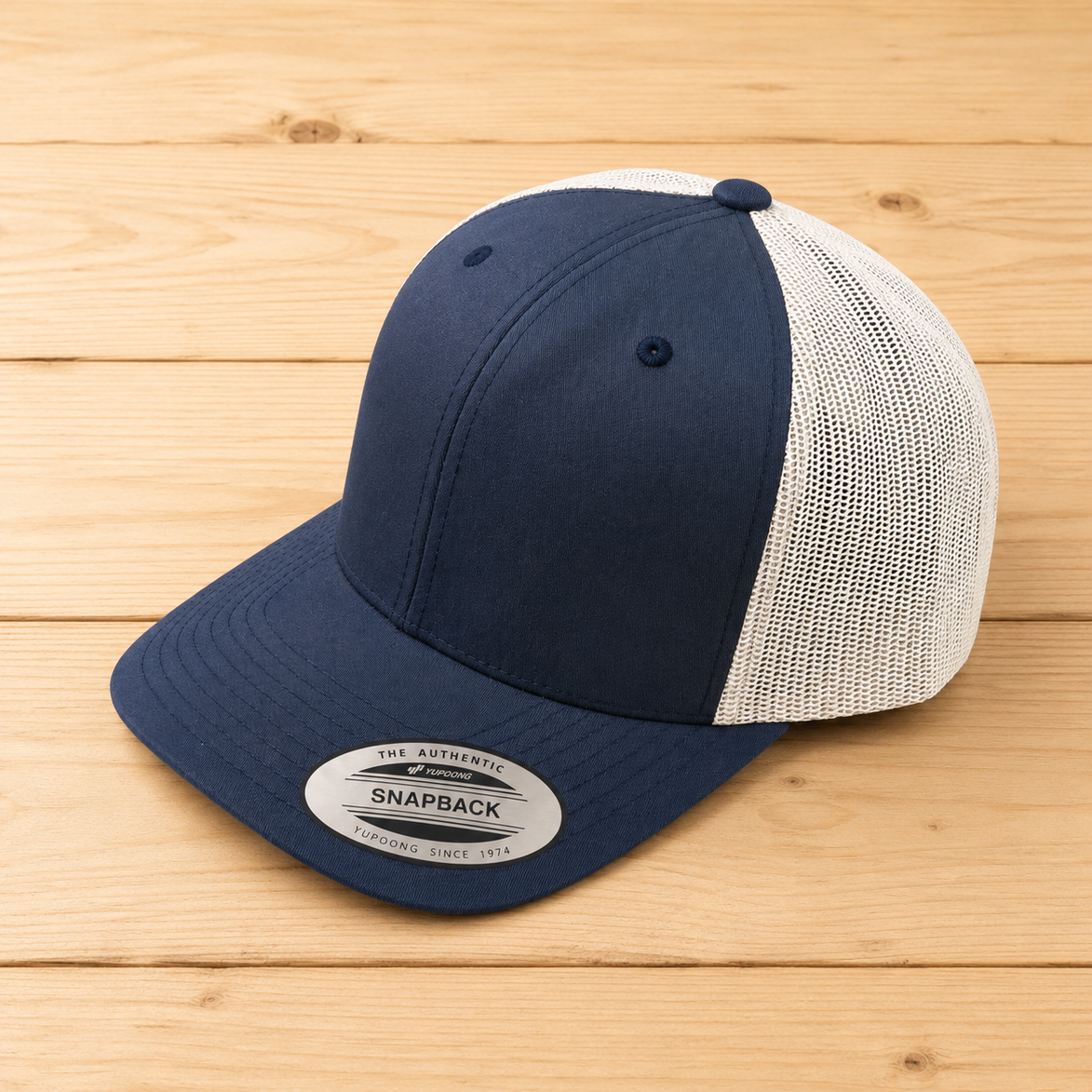 Casquette Trucker Personnalisée avec Patch Cuir PU